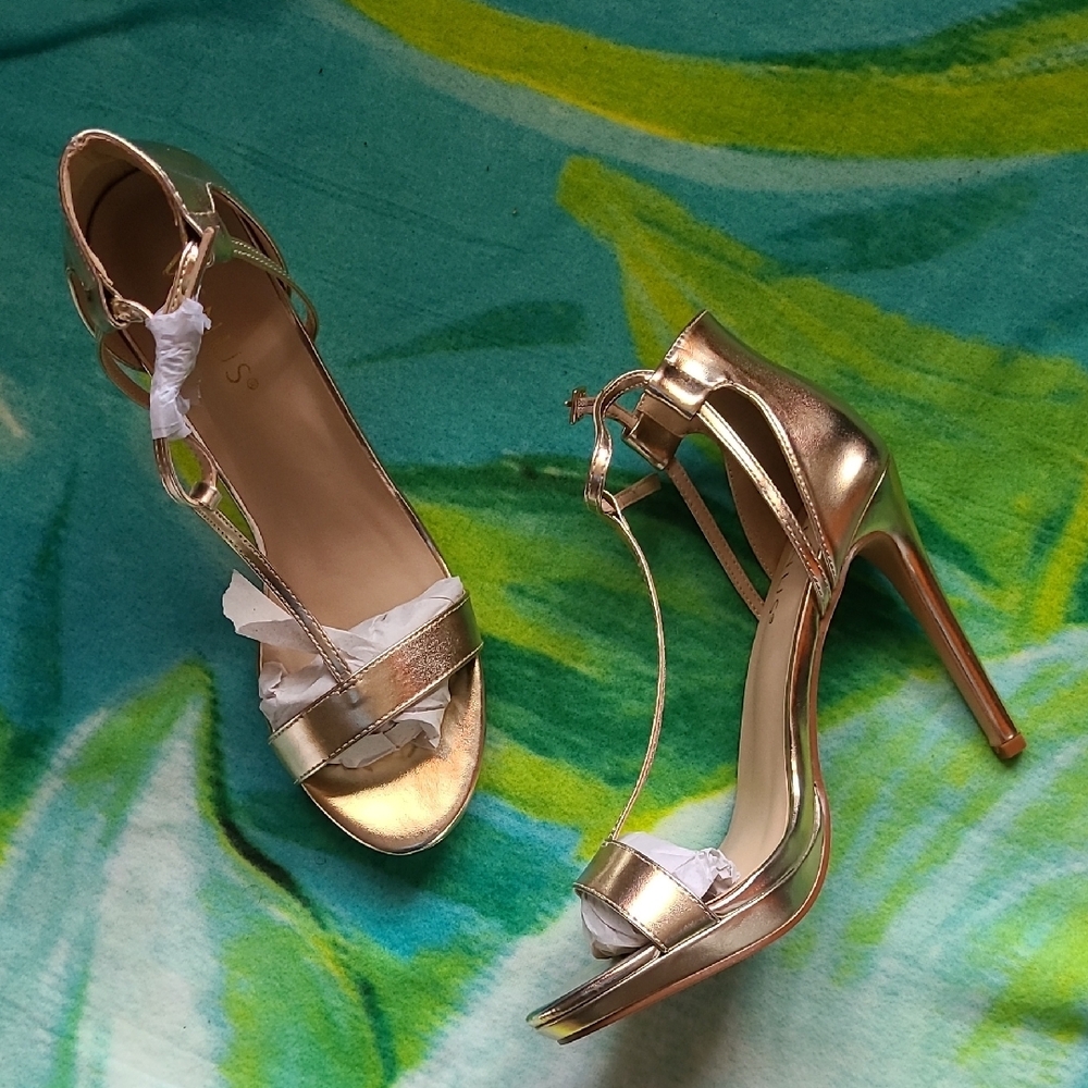 Elegant Gold Strappy Heels